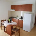 Gostinjska kuća Feral Molunat
