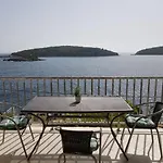 Gostinjska kuća Feral 3*