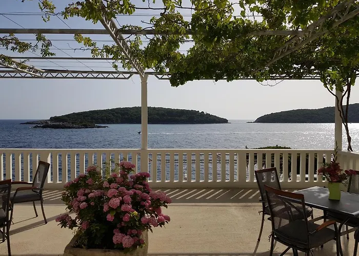 Gostinjska kuća Feral 3*